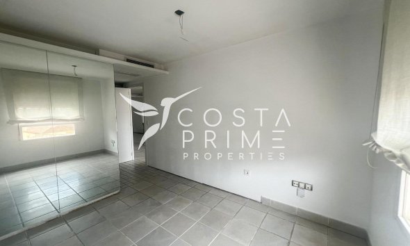 Resale - Townhouse / Semi - Alfas del Pí