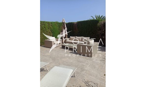 Resale - Townhouse / Semi - Finestrat