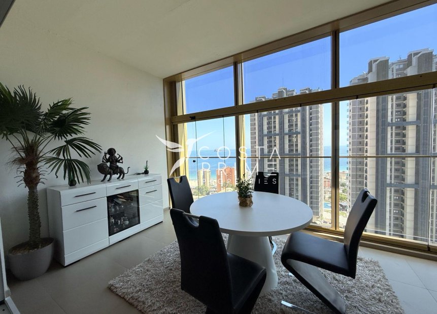 Resale - Apartment / Flat - Benidorm
