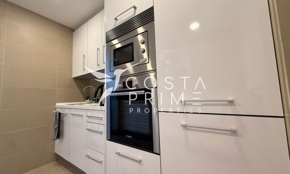 Resale - Apartment / Flat - Benidorm