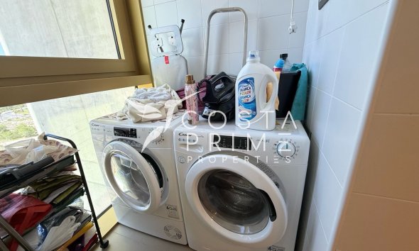 Resale - Apartment / Flat - Benidorm