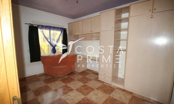 Resale - Villa  - La Nucía