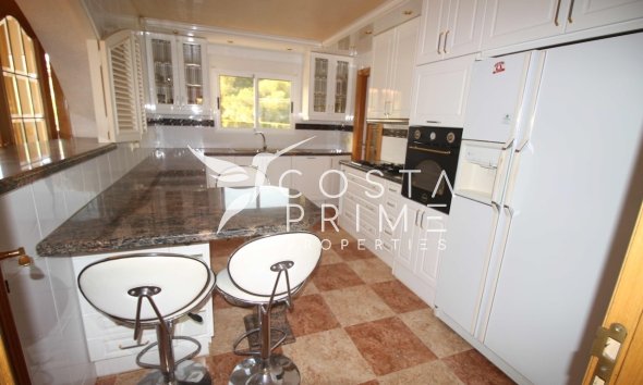 Resale - Villa  - La Nucía