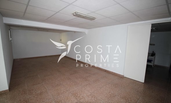 Resale - Villa  - La Nucía