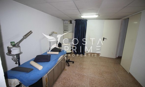 Resale - Villa  - La Nucía