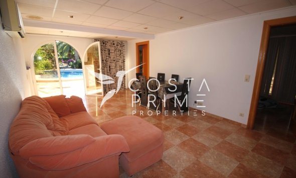 Resale - Villa  - La Nucía