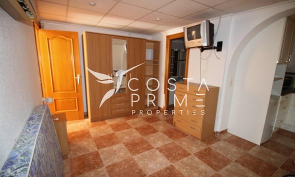 Resale - Villa  - La Nucía