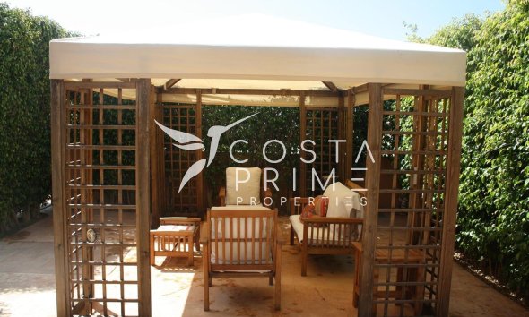 Resale - Townhouse / Semi - Finestrat