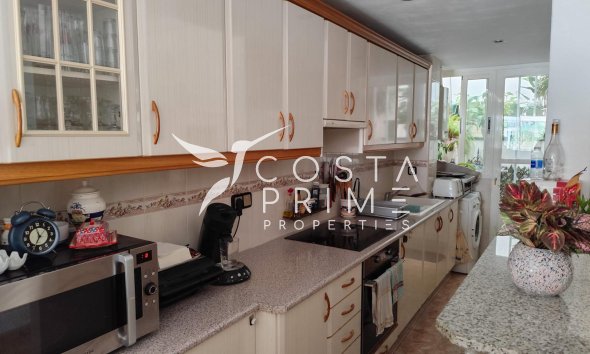 Resale - Apartment / Flat - Altea