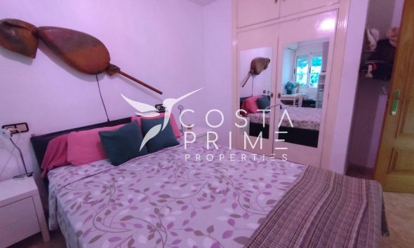 Resale - Apartment / Flat - Altea