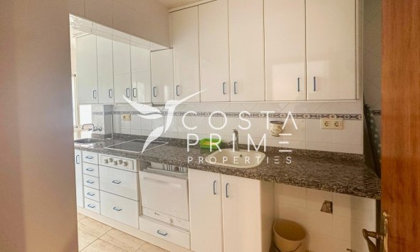 Resale - Apartment / Flat - Benidorm