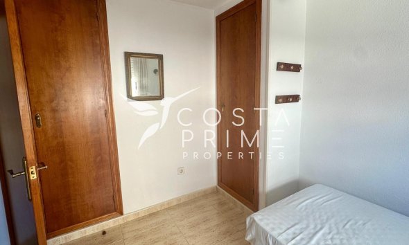 Resale - Apartment / Flat - Benidorm
