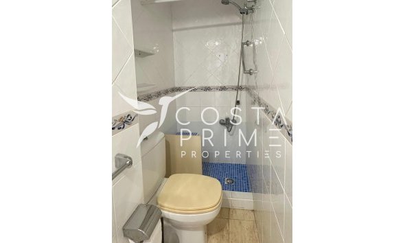 Resale - Apartment / Flat - Benidorm