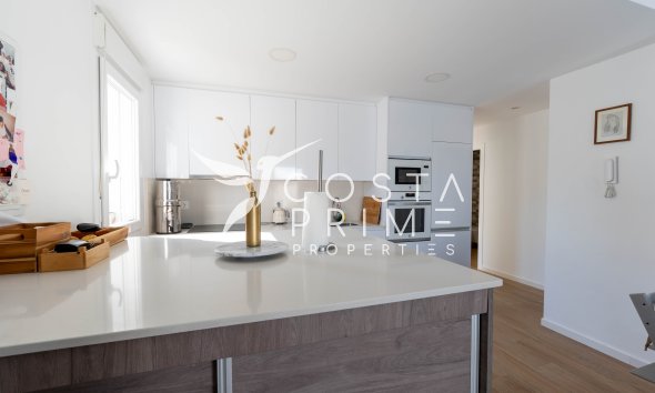 Nowy budynek - Szalet - Murcia