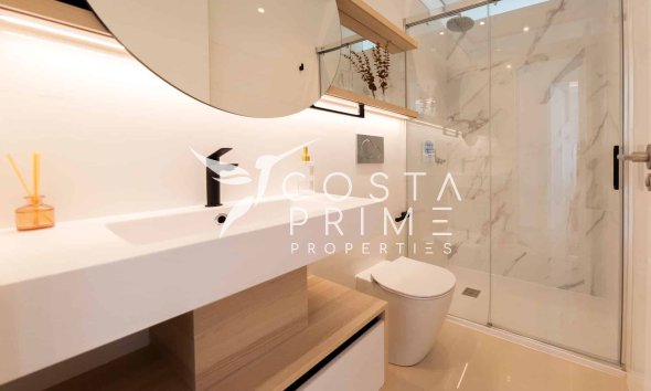 Új építésű - Városháza / Semi - Ciudad Quesada