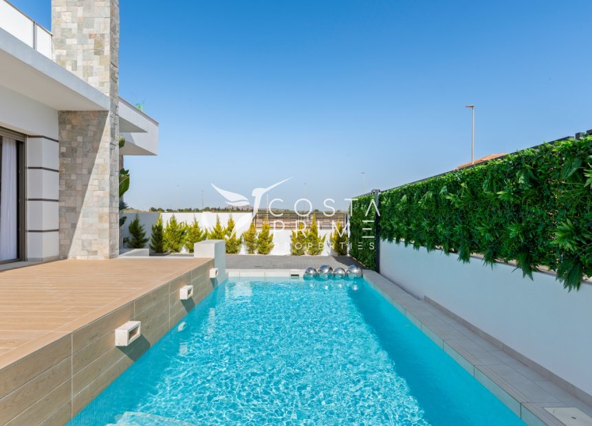 Obra nueva - Chalet / Villa - Los Alcazares