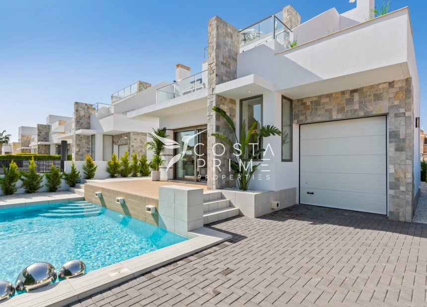 Obra nueva - Chalet / Villa - Los Alcazares