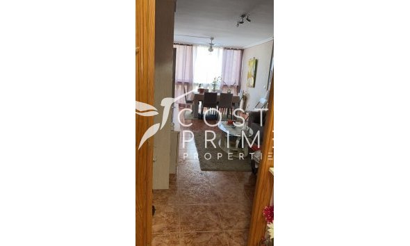 Resale - Apartment / Flat - Benidorm