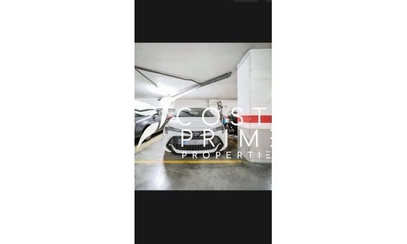 Resale - Apartment / Flat - Benidorm