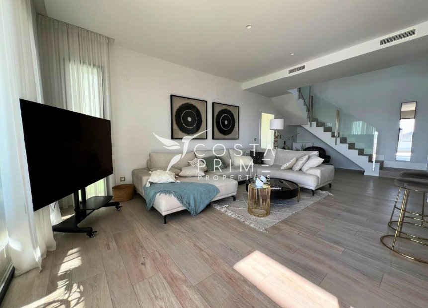 Resale - Villa  - Finestrat