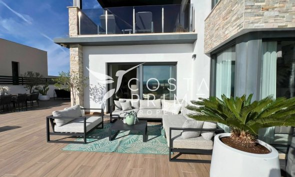 Resale - Villa  - Finestrat