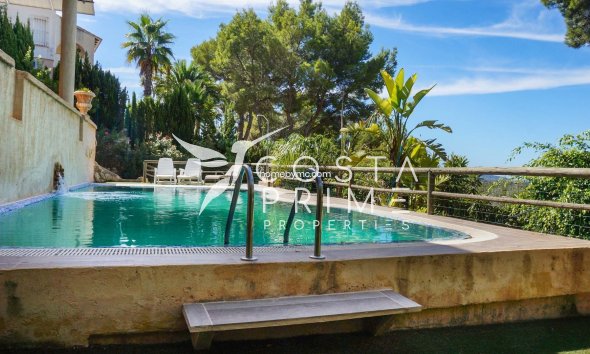 Resale - Villa  - Altea