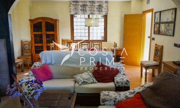 Resale - Villa  - Altea