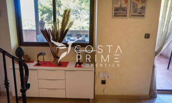 Resale - Villa  - Altea