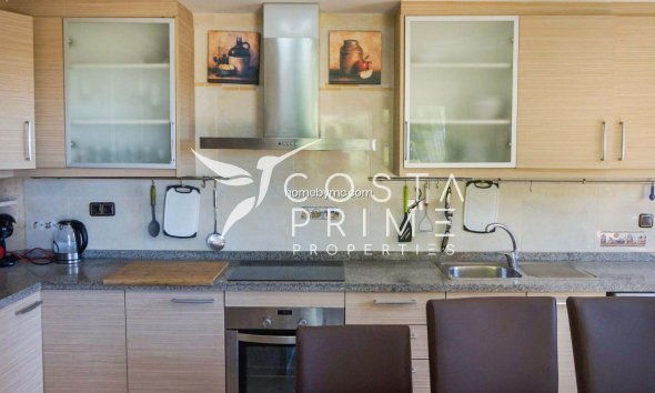 Resale - Villa  - Altea