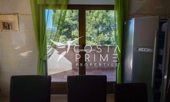 Resale - Villa  - Altea