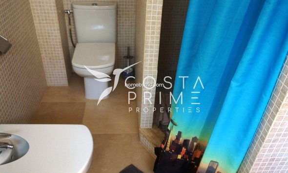 Resale - Villa  - Altea