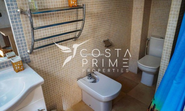 Resale - Villa  - Altea