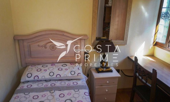 Resale - Villa  - Altea