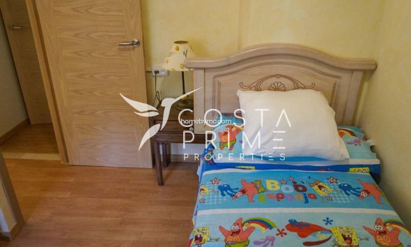 Resale - Villa  - Altea