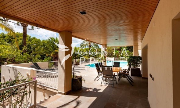 Resale - Villa  - Altea