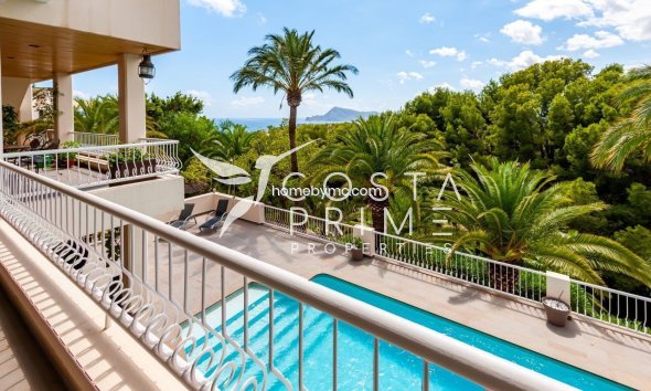 Resale - Villa  - Altea