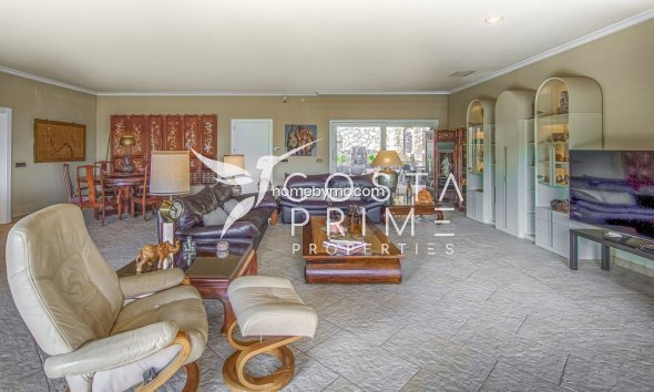 Resale - Villa  - Altea