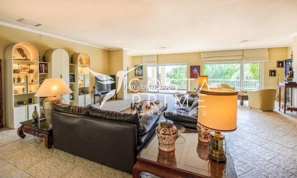 Resale - Villa  - Altea