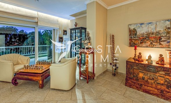 Resale - Villa  - Altea