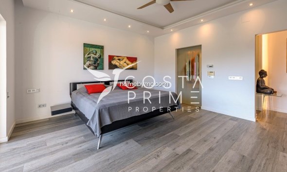 Resale - Villa  - Altea