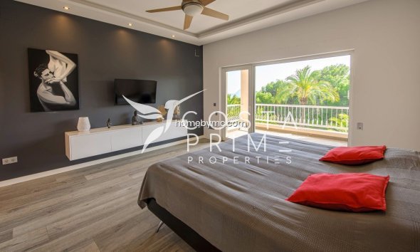 Resale - Villa  - Altea