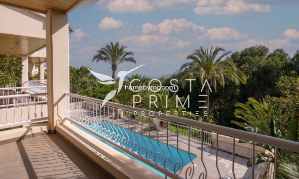 Resale - Villa  - Altea