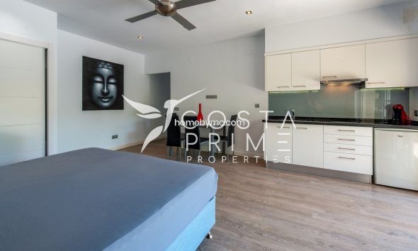 Resale - Villa  - Altea