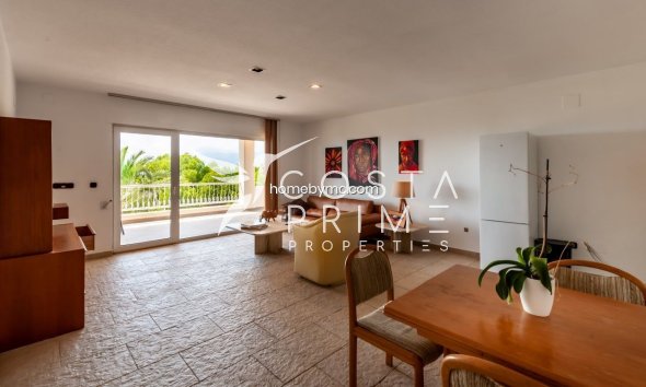 Resale - Villa  - Altea