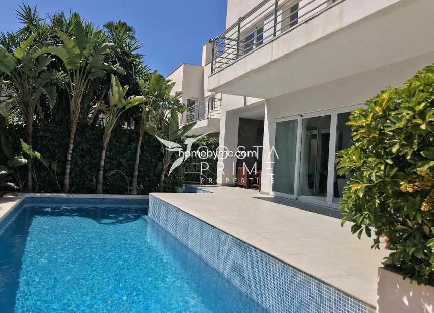 Resale - Villa  - Alfas del Pí