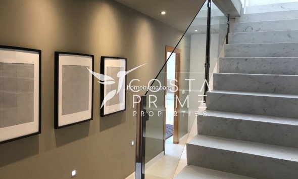 Resale - Villa  - Alfas del Pí