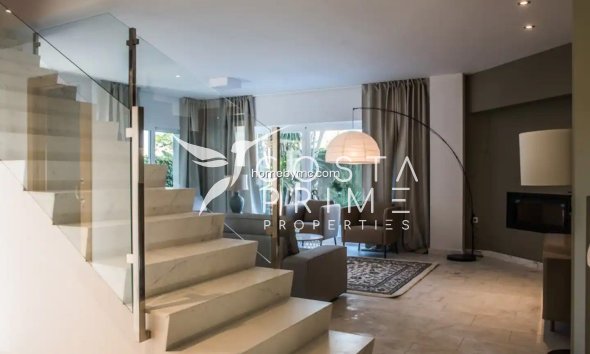 Resale - Villa  - Alfas del Pí