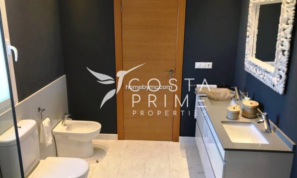 Resale - Villa  - Alfas del Pí