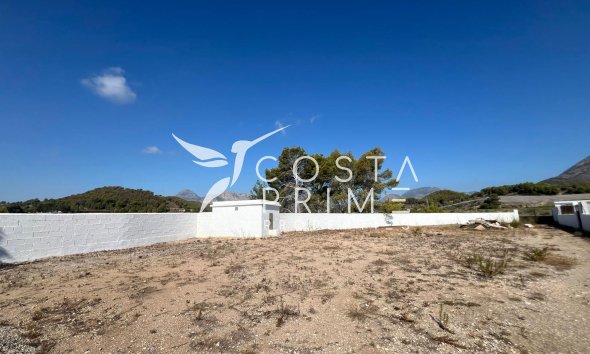 Resale - Villa  - Altea