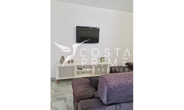 Resale - Apartment / Flat - Benidorm